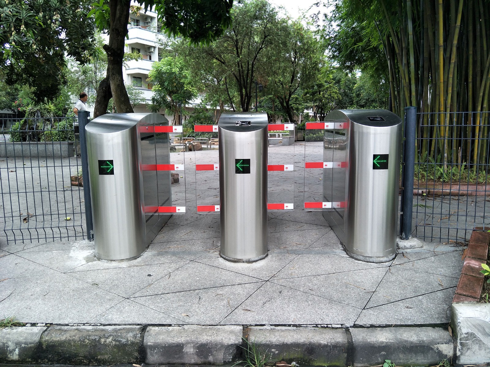 1584064958628876.jpg 門禁機.jpg